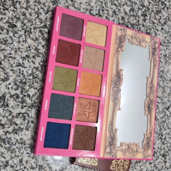 Jeffree Star Androgyny Eyeshadow Palette - Vibrant Pink and Gold - Picture 7 of 7
